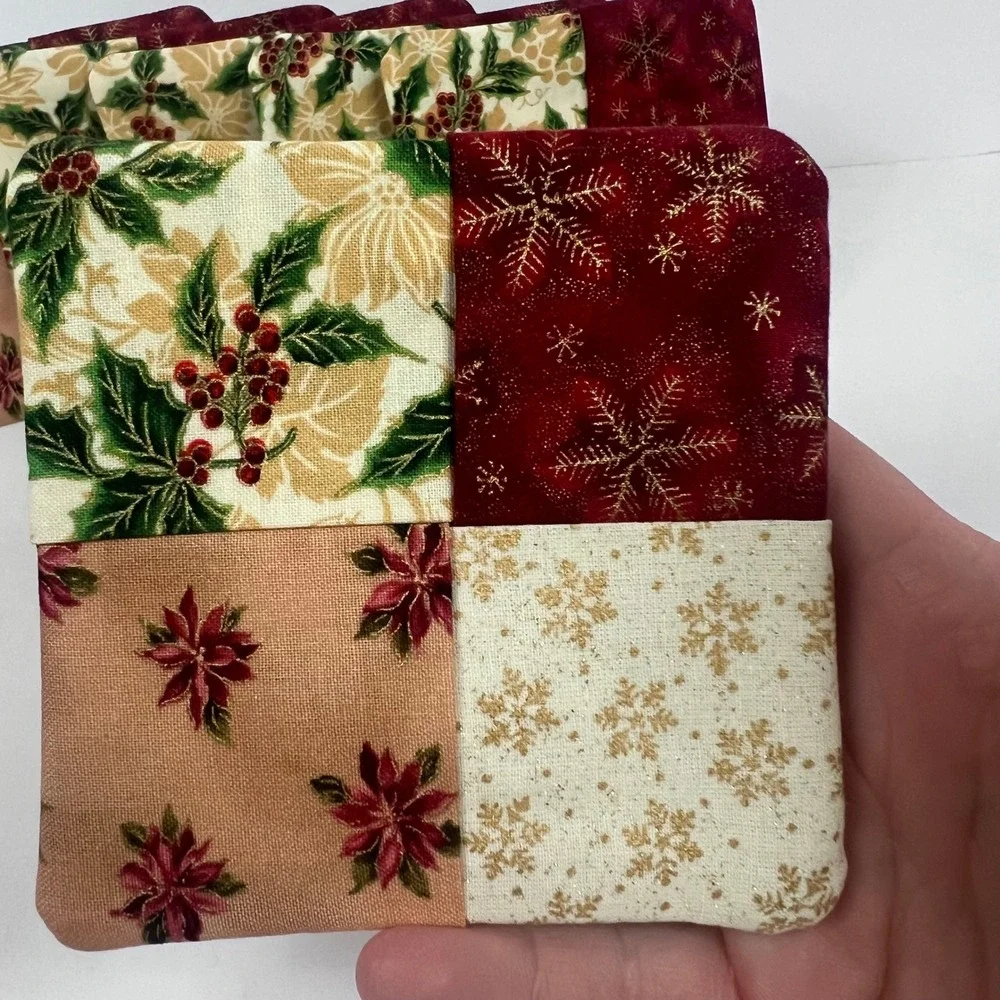 Handmade Christmas Patchwork Coasters Set of‎ 4 Poinsettia Holly Snowflake